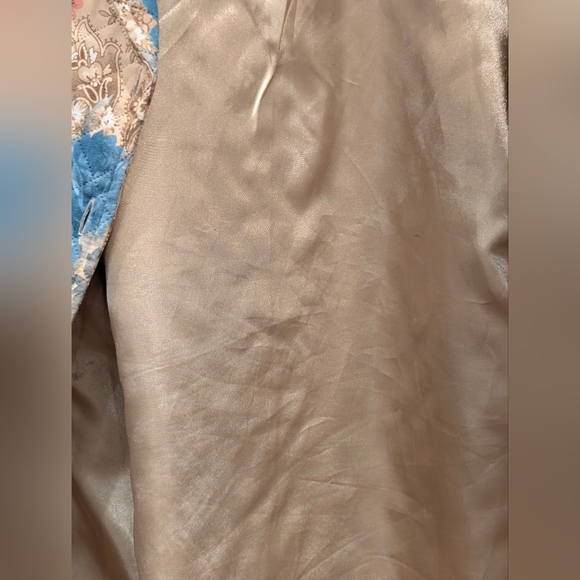 Vintage Hasting & Smith Quilted Floral Jacket Grandmacore Cottagecore Blue Rose - Picture 7 of 7